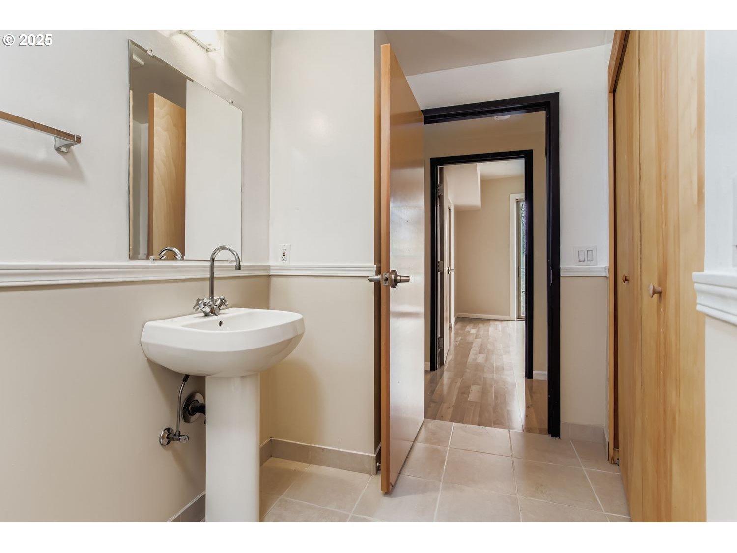 12600 Southwest Crescent Street, Unit 206 Beaverton, OR 97005 - Photo 22 of 40