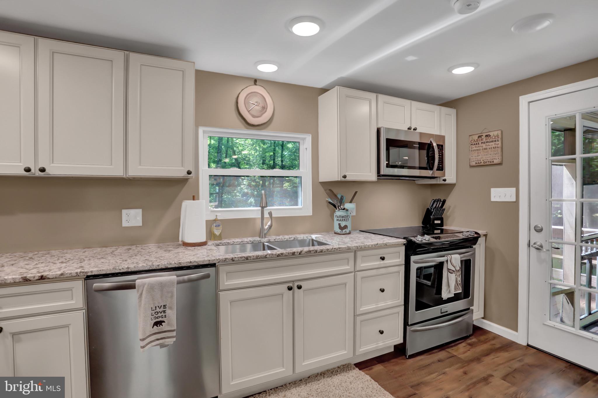 140 Hunters Church Road Liverpool, PA 17045 - Photo 12 of 55 Brand New Kitchen w/Granite Counters