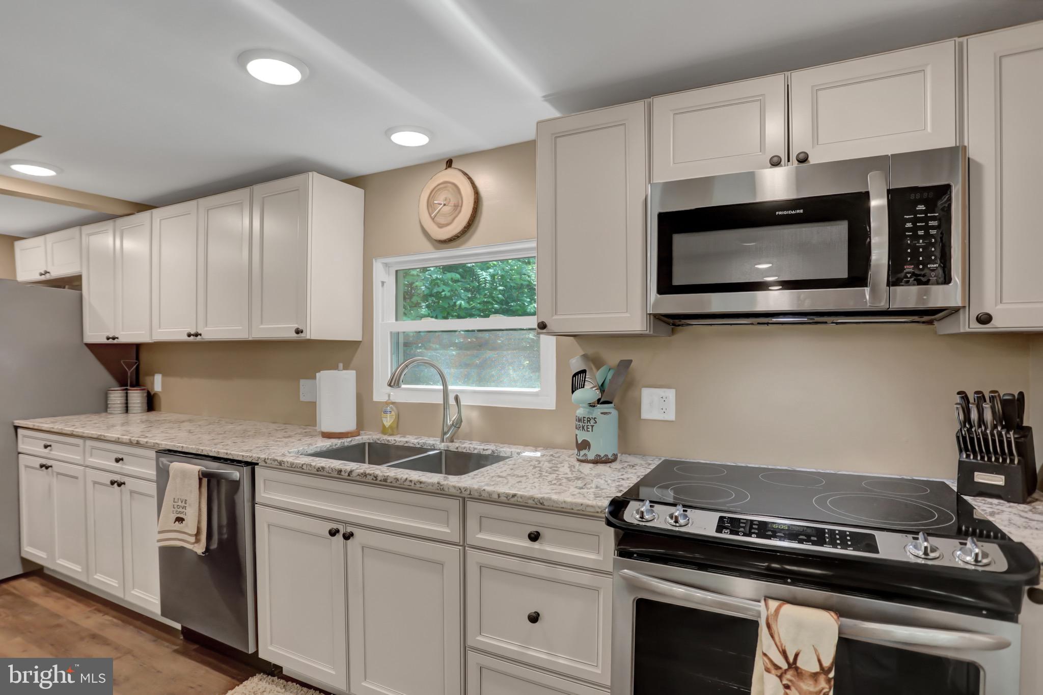 140 Hunters Church Road Liverpool, PA 17045 - Photo 13 of 55 Stainless Steel Appliances