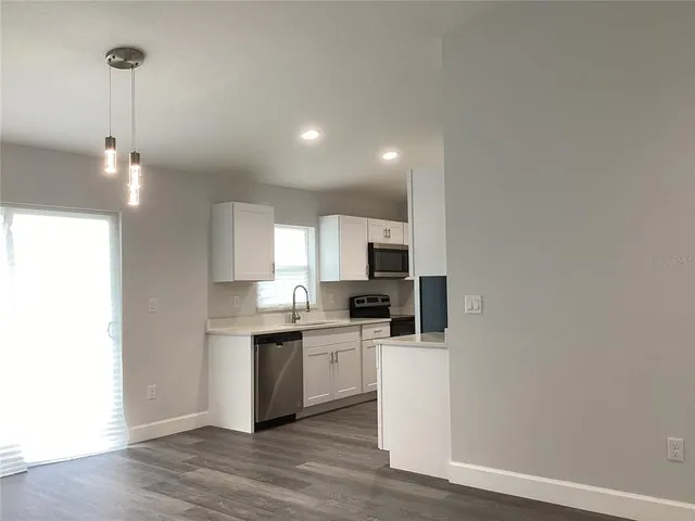 $1,650 | 13810 Southwest 102nd Street, Dunnellon, FL 34432