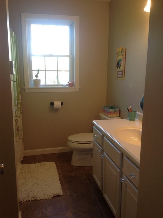 41 Draper Woods Road Sturbridge, MA 01518 - Photo 22 of 28