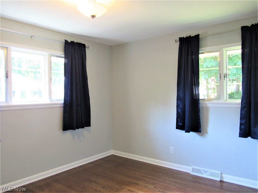 1305 Garman Road Akron, OH 44313 - Photo 12 of 26 Gallery Image 12