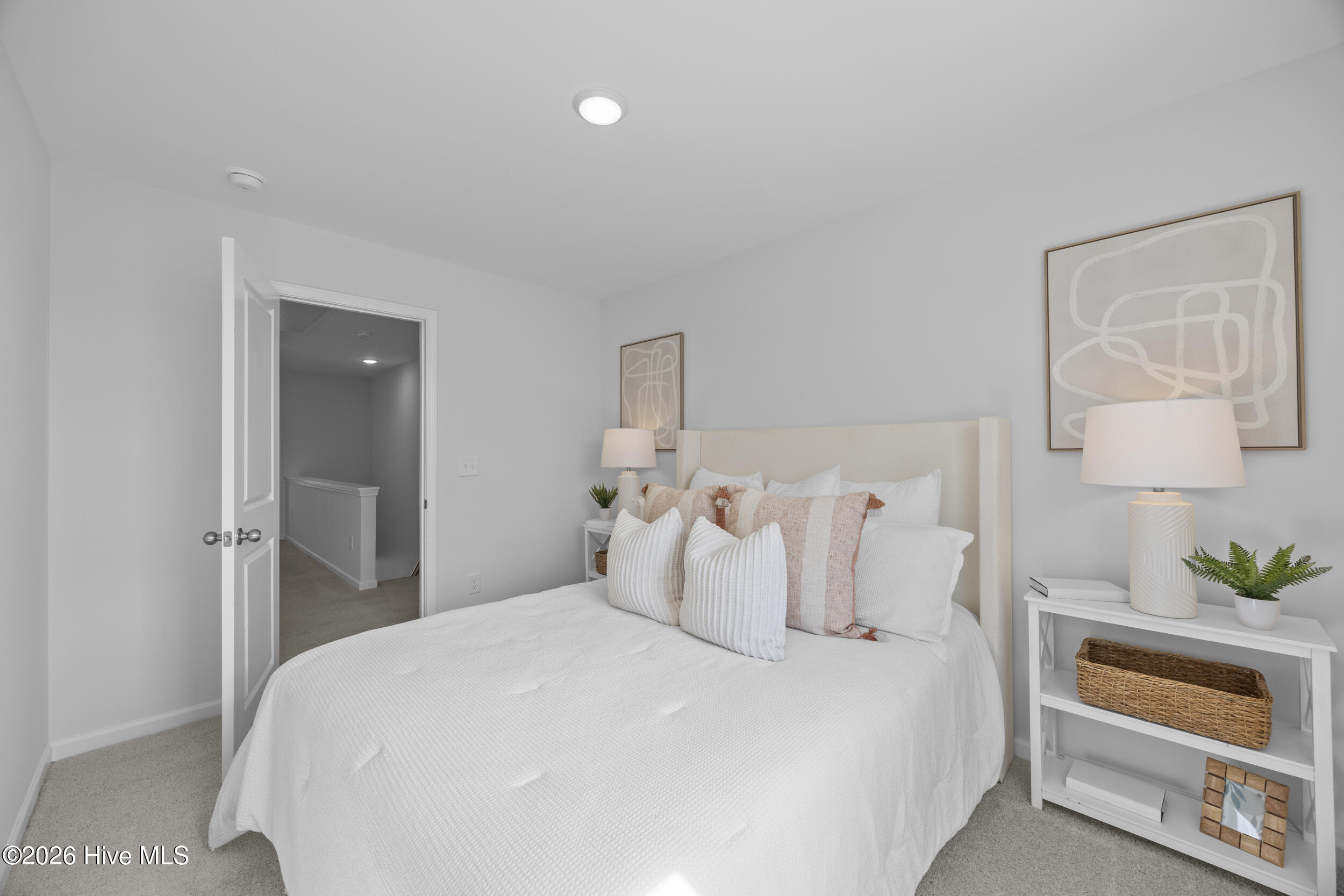 16 West Pioneer Way, Unit 130 Hampstead, NC 28443 - Photo 21 of 36 24_bedroom