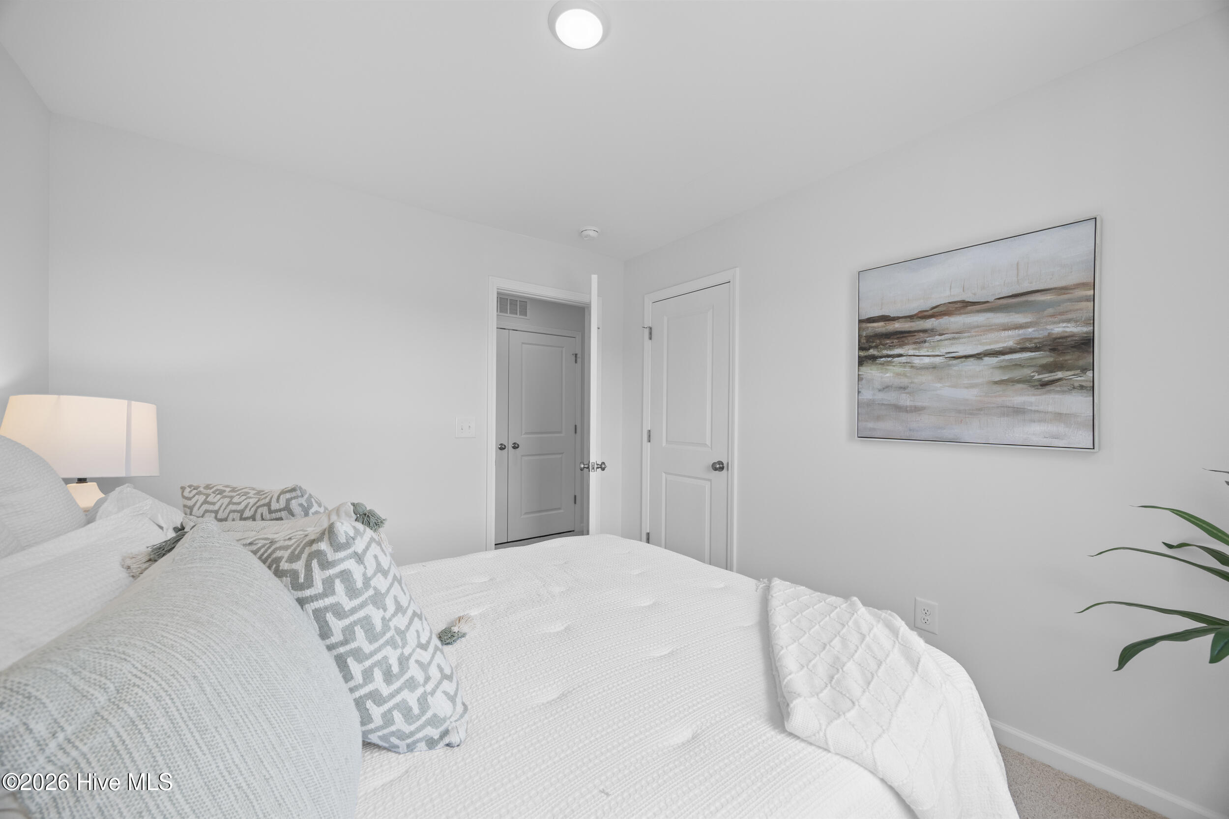 16 West Pioneer Way, Unit 130 Hampstead, NC 28443 - Photo 23 of 36 26_bedroom