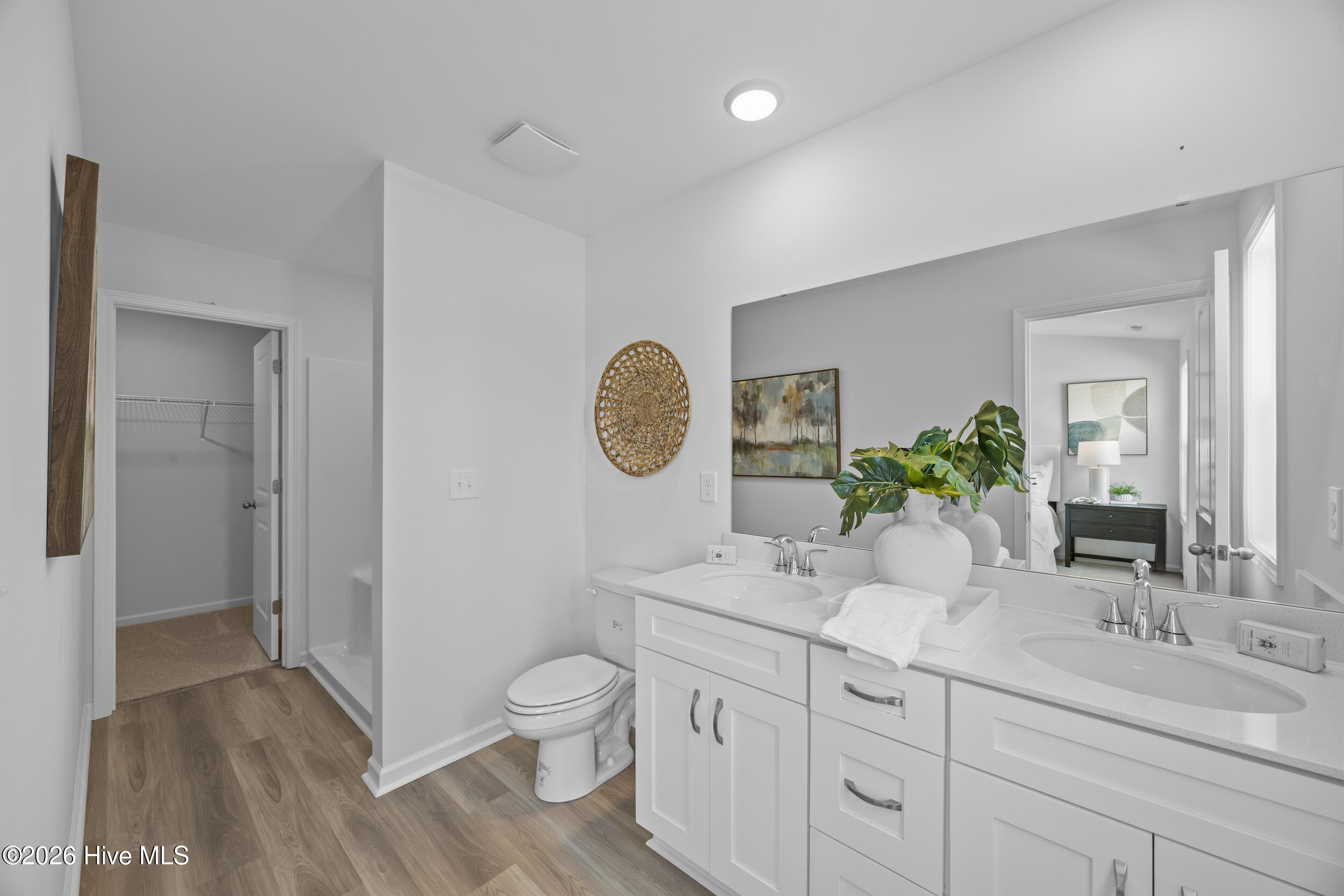 16 West Pioneer Way, Unit 130 Hampstead, NC 28443 - Photo 29 of 36 32_bathroom
