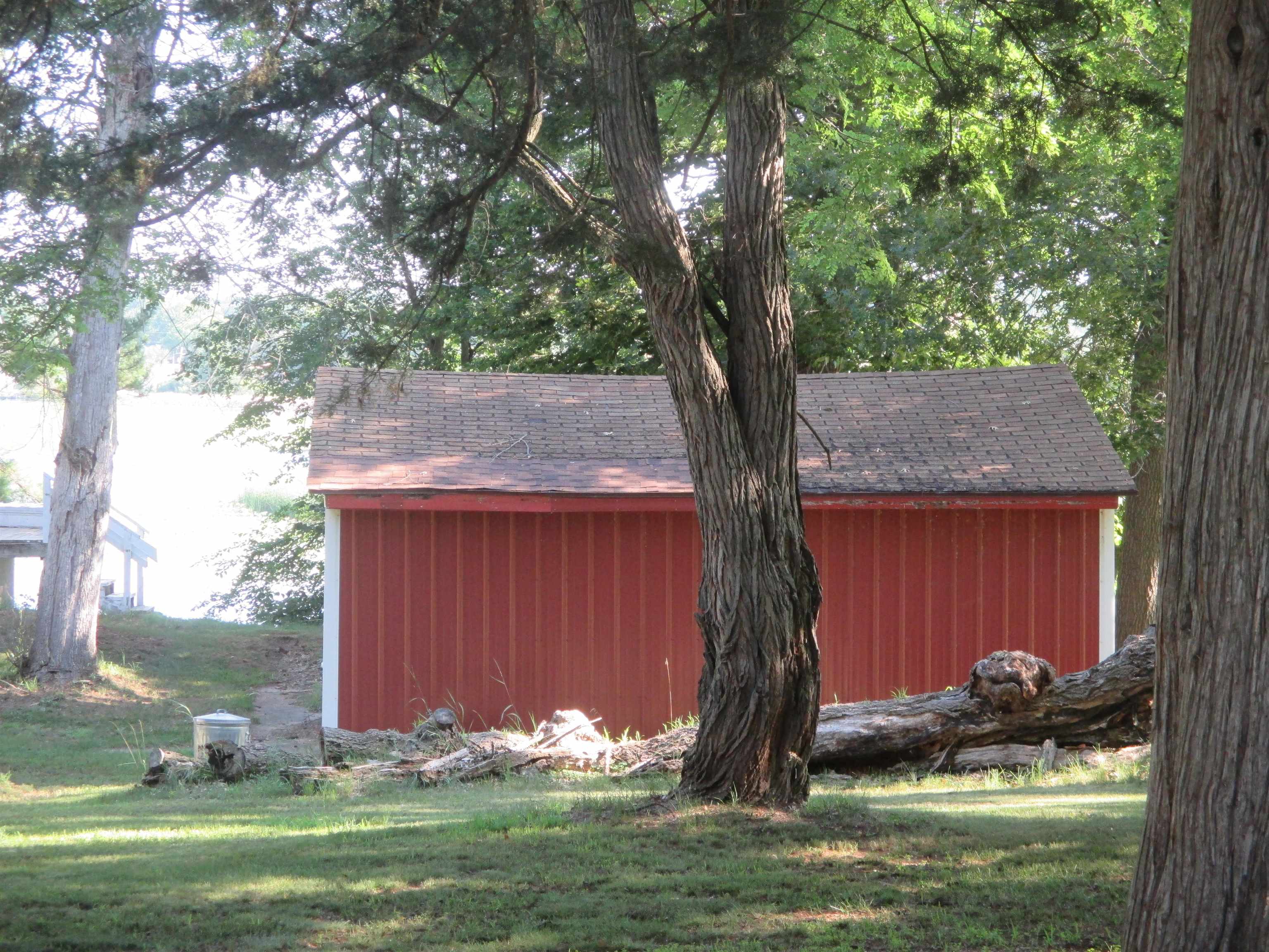 181 West Water Street Montello, WI 53949 - Photo 5 of 41