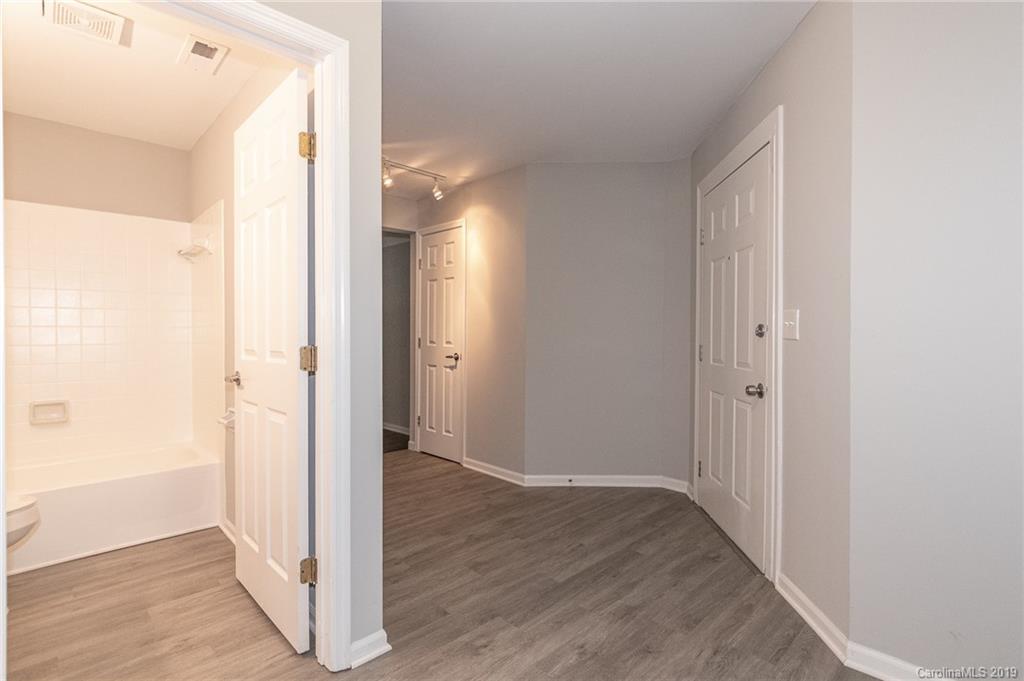 20115 Henderson Road, Unit C Cornelius, NC 28031 - Photo 13 of 48 Gallery Image 13