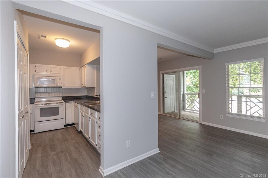 20115 Henderson Road, Unit C Cornelius, NC 28031 - Photo 14 of 48 Gallery Image 14