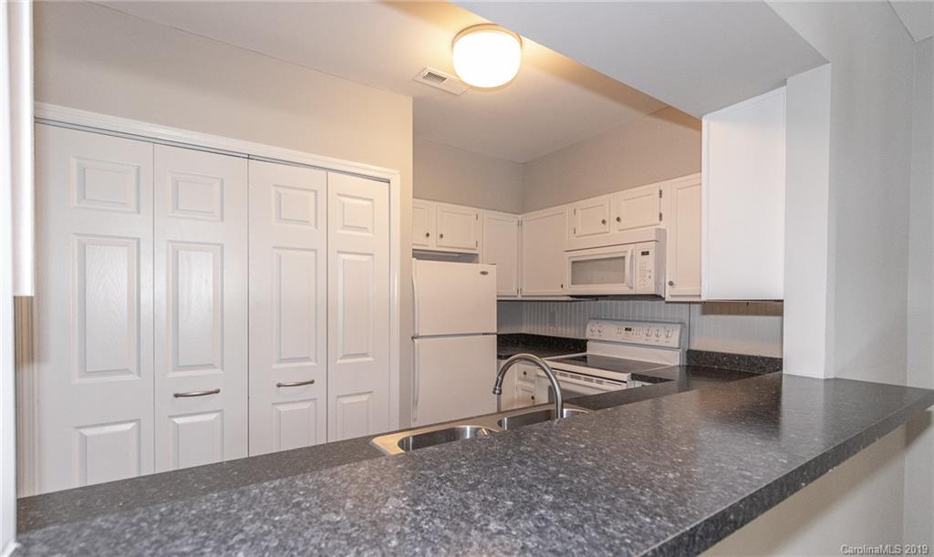 20115 Henderson Road, Unit C Cornelius, NC 28031 - Photo 19 of 48 Gallery Image 19