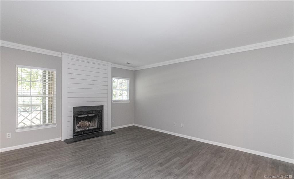 20115 Henderson Road, Unit C Cornelius, NC 28031 - Photo 21 of 48 Gallery Image 21