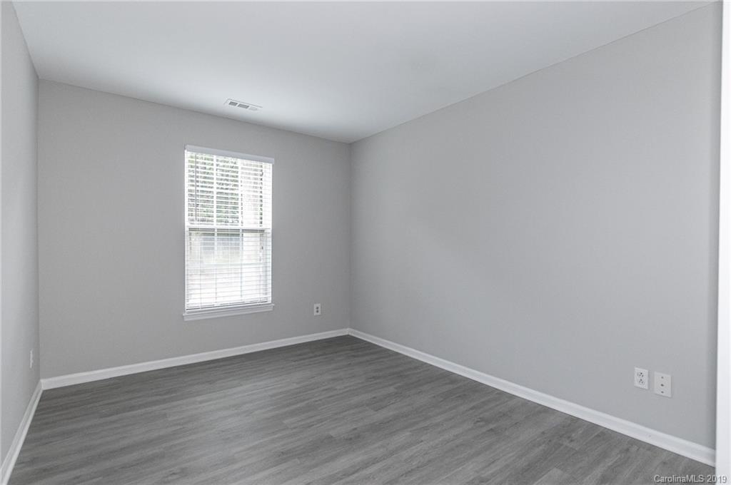 20115 Henderson Road, Unit C Cornelius, NC 28031 - Photo 27 of 48 Gallery Image 27
