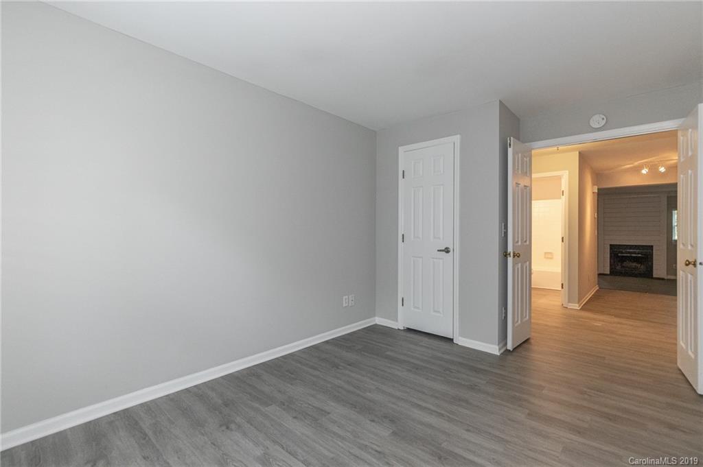 20115 Henderson Road, Unit C Cornelius, NC 28031 - Photo 30 of 48 Gallery Image 30
