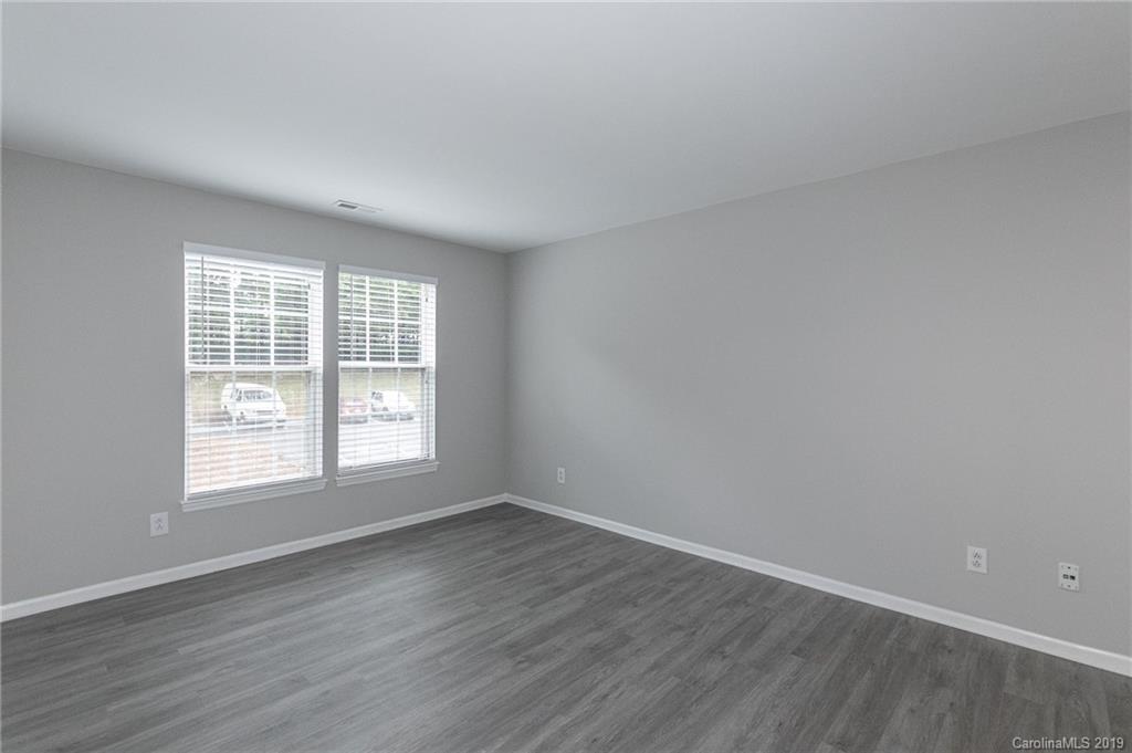 20115 Henderson Road, Unit C Cornelius, NC 28031 - Photo 31 of 48 Gallery Image 31