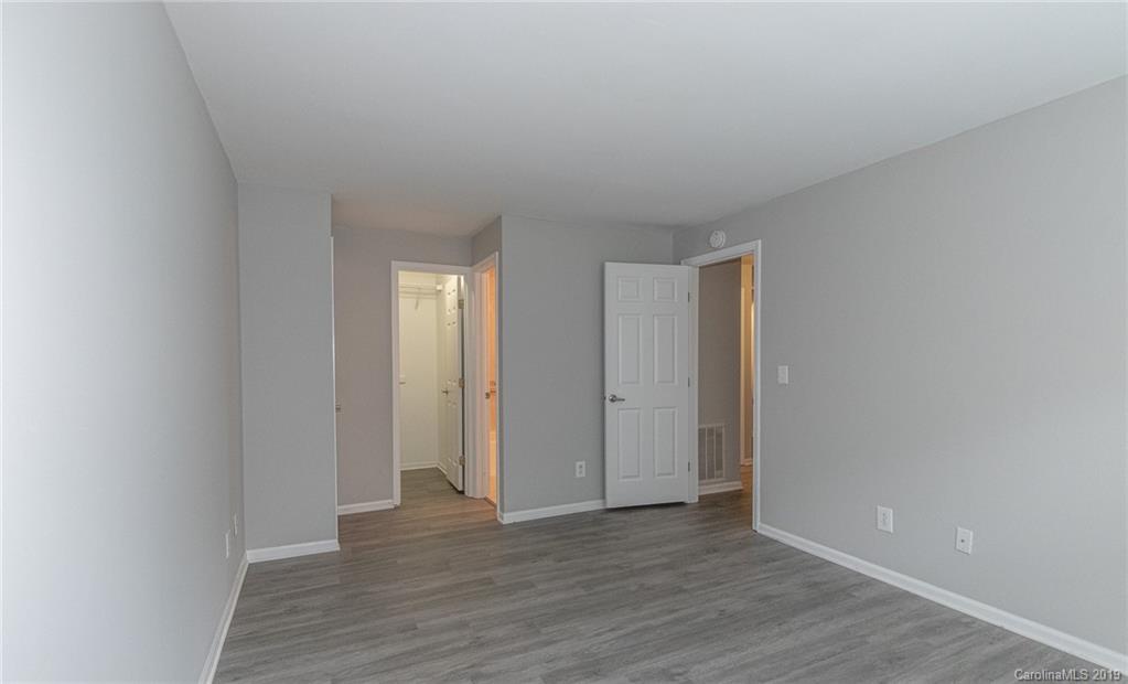 20115 Henderson Road, Unit C Cornelius, NC 28031 - Photo 34 of 48 Gallery Image 34