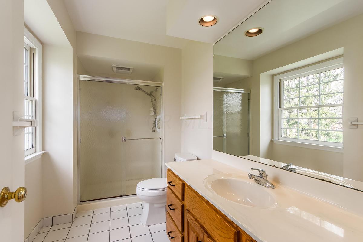 1308 Castleton Road North Columbus, OH 43220 - Photo 17 of 26
