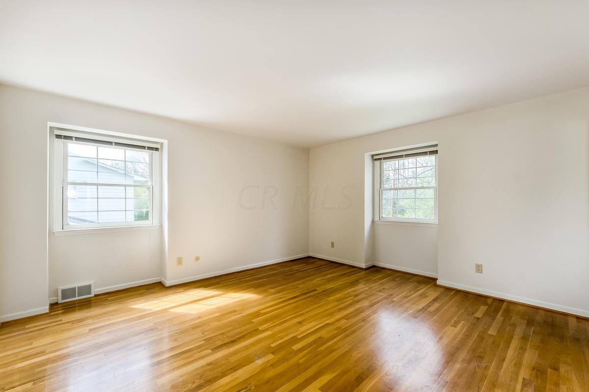 1308 Castleton Road North Columbus, OH 43220 - Photo 22 of 26
