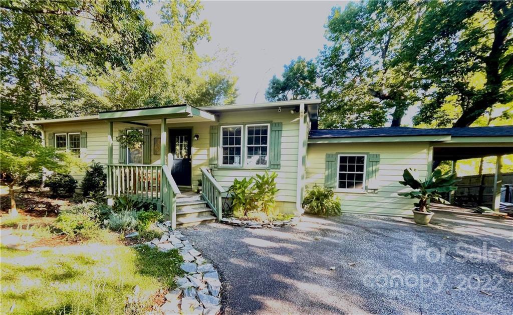 139 Ridge View Circle Lake Lure, NC 28746 - Photo 2 of 8 Gallery Image 2