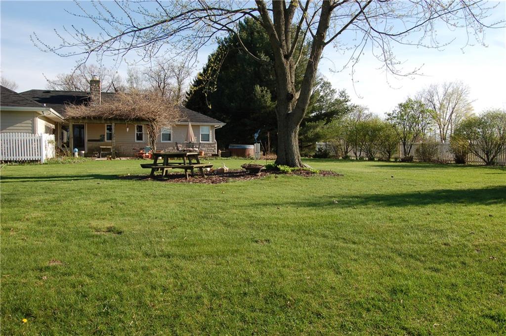 9264 4th Road Bremen, IN 46506 - Photo 4 of 25