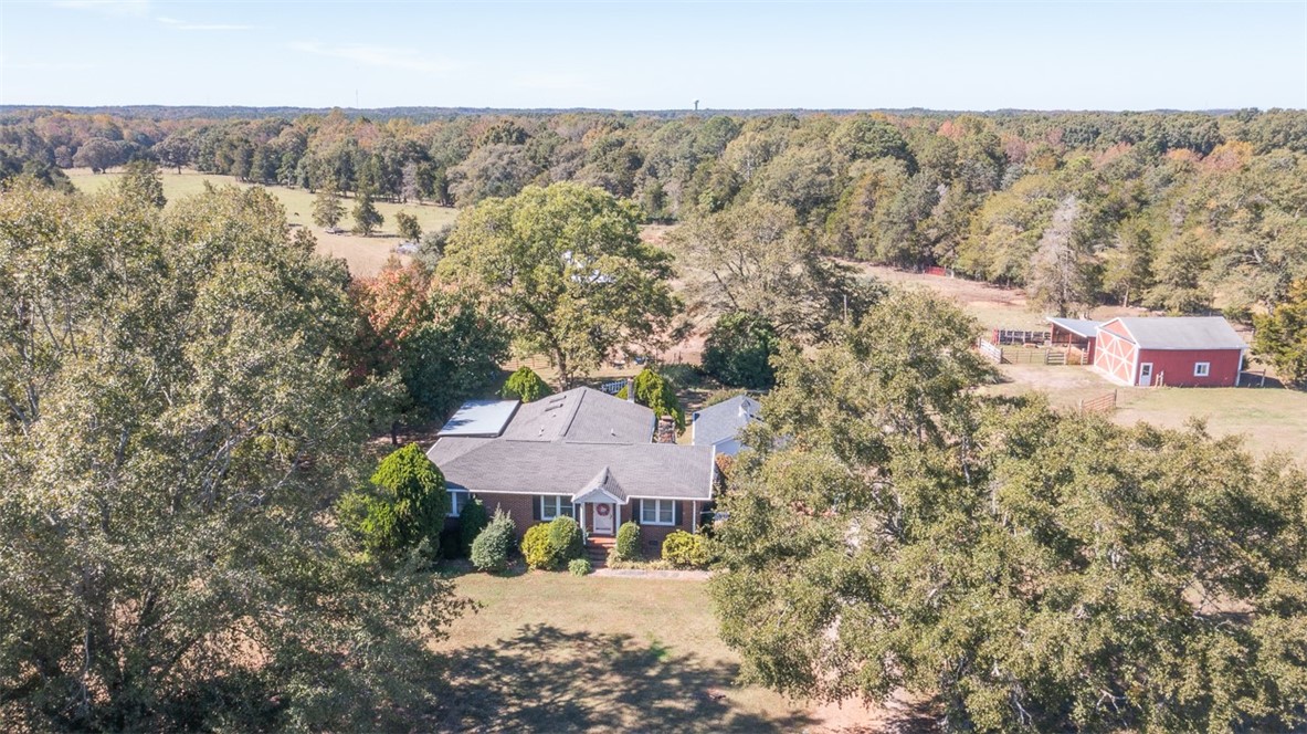 2008 Flat Rock Road Starr, SC 29684 - Photo 1 of 46