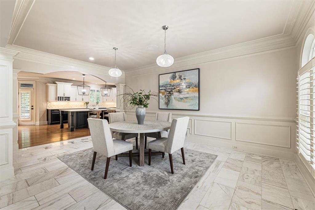 392 Lum Crowe Road Roswell, GA 30075 - Photo 5 of 108