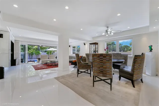 $3,650,000 | 5320 Sunset Drive, Miami, FL 33143