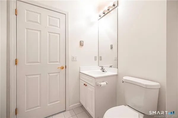 $3,075 | 105 Richards Avenue, Unit 1305, Norwalk, CT 06854