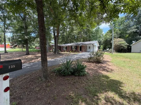 $274,900 | 135 Martha Street, Winder, GA 30680