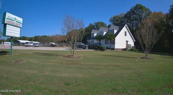 $245,000 | 2921 Forest Hills Road Southwest, Wilson, NC 27893