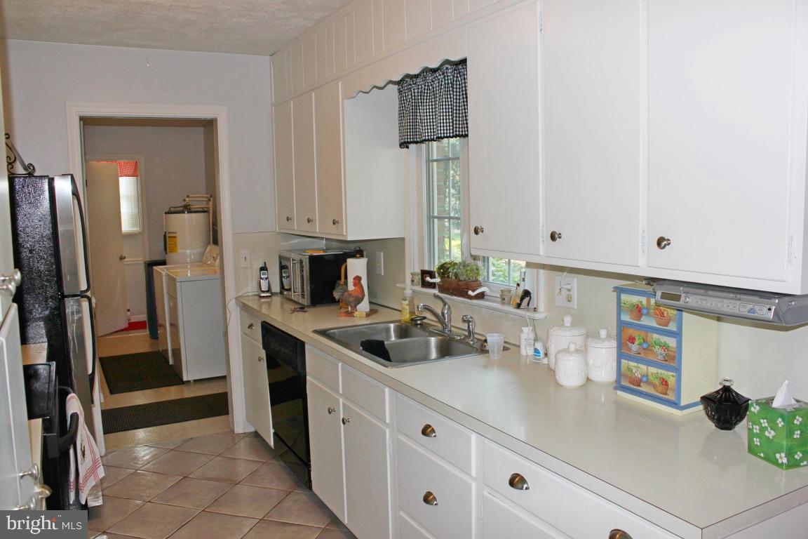 540 Rome Road Lititz, PA 17543 - Photo 8 of 18 Gallery Image 8