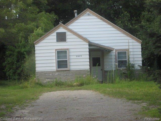5975 Bemis Road Ypsilanti, MI 48197 - Photo 1 of 2 IMG_2635