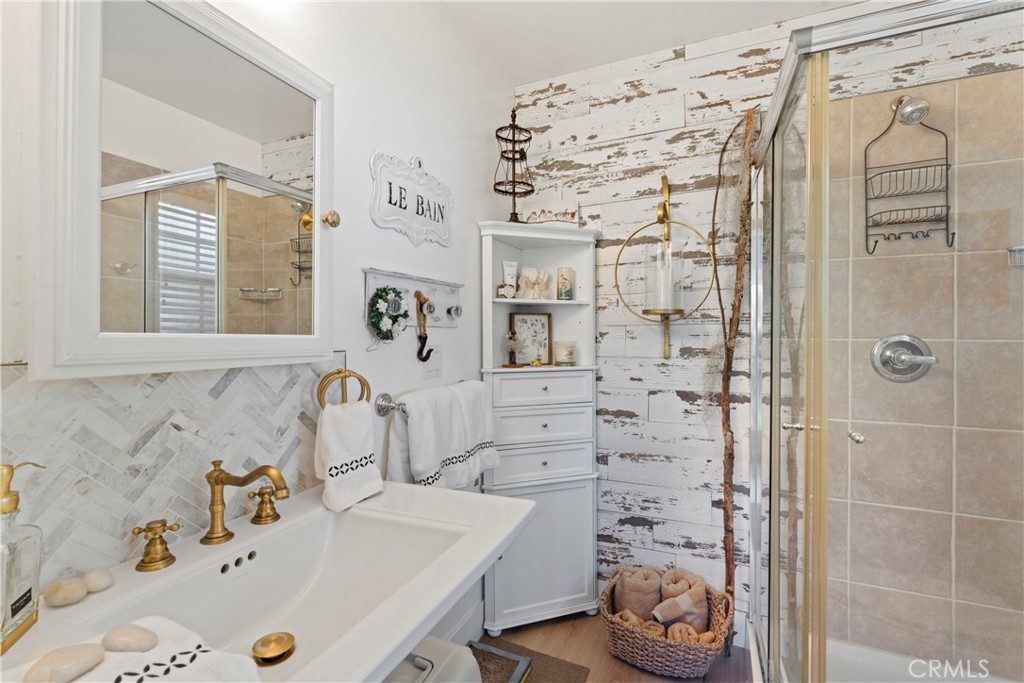 29613 Hook Creek Road Cedar Glen, CA 92321 - Photo 21 of 64