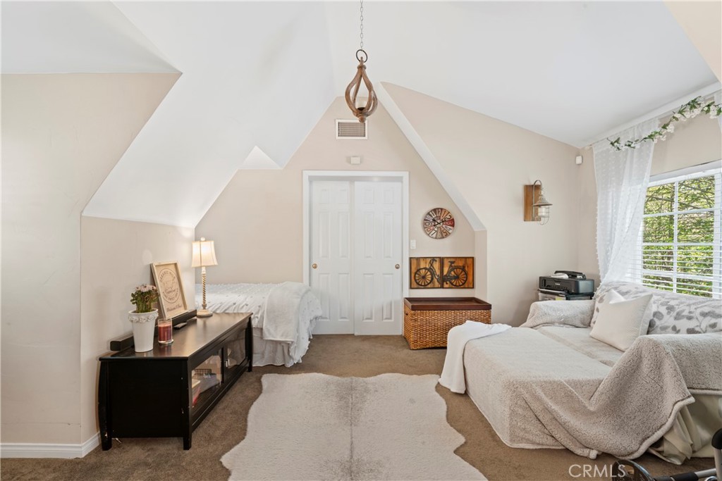 29613 Hook Creek Road Cedar Glen, CA 92321 - Photo 23 of 64