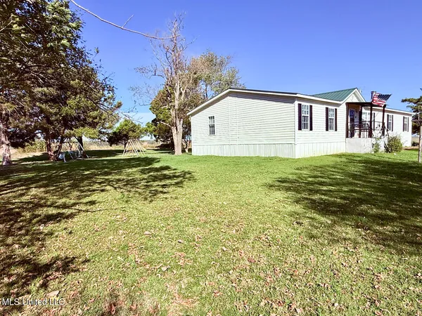 $100,000 | 235 Delta City Road, Hollandale, MS 38748