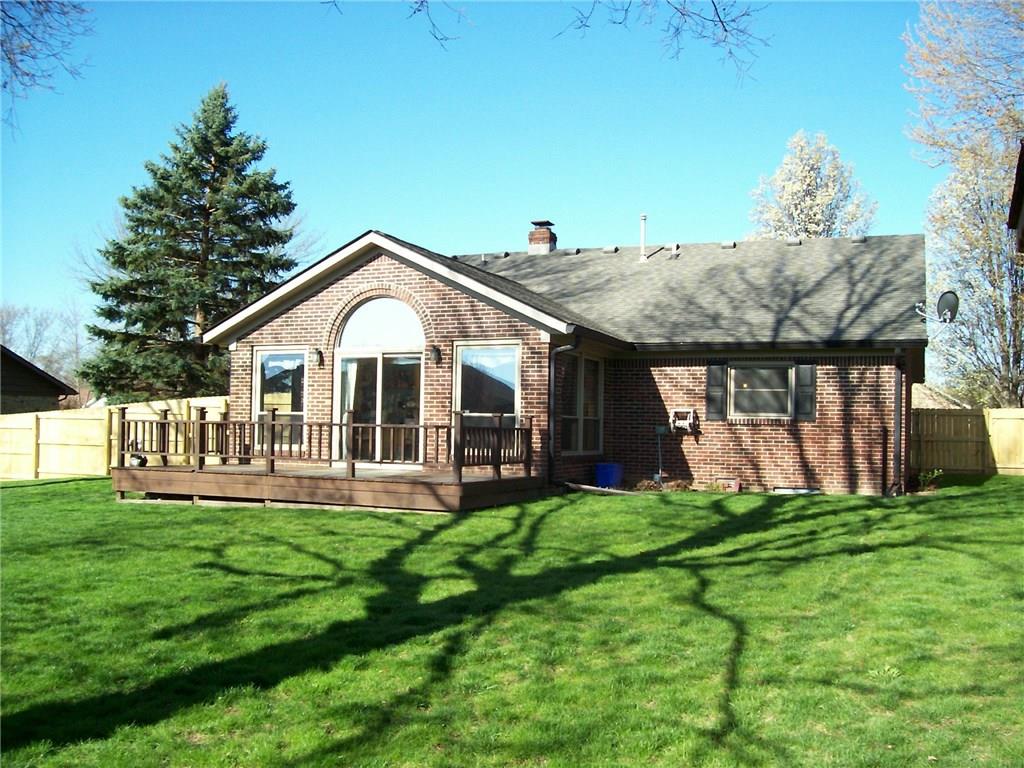 355 Old Farm Road Danville, IN 46122 - Photo 2 of 20 Gallery Image 2