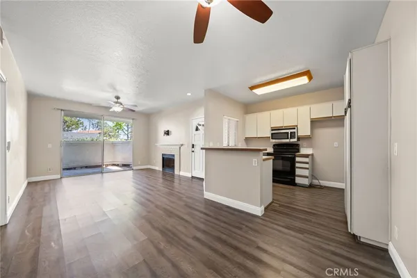 $455,000 | 12042 Sylvan River, Unit 4, Fountain Valley, CA 92708