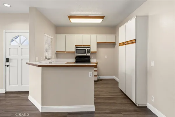 $455,000 | 12042 Sylvan River, Unit 4, Fountain Valley, CA 92708