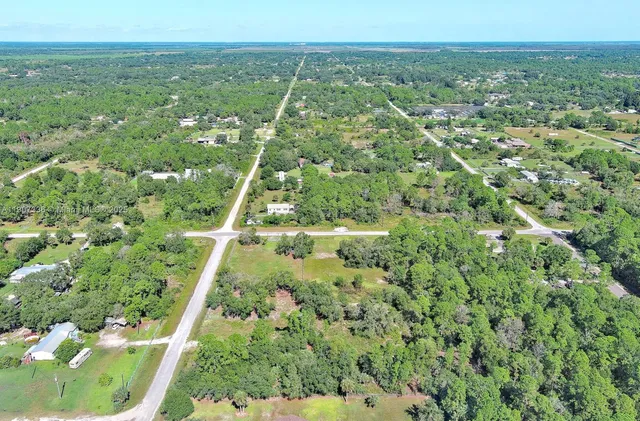 $58,000 | 325 South Estribo Street, Clewiston, FL 33440