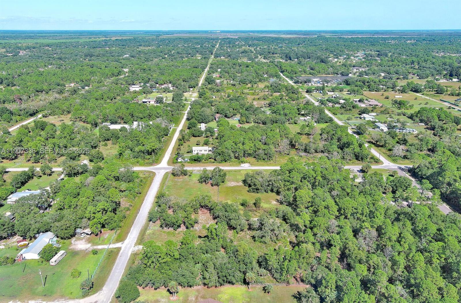 325 South Estribo Street Clewiston, FL 33440 - Photo 7 of 15 a view of a green field