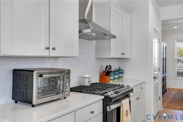 $671,000 | 9400 Kinnerton Drive, Midlothian, VA 23112