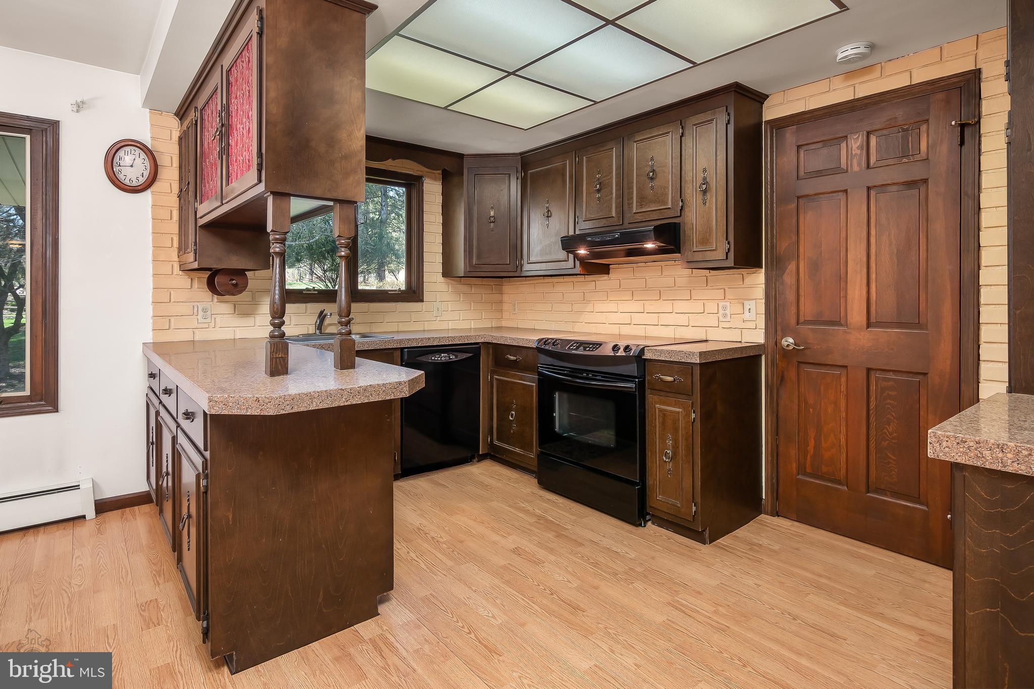 1868 Dartford Road Bethlehem, PA 18015 - Photo 11 of 35 Gallery Image 11