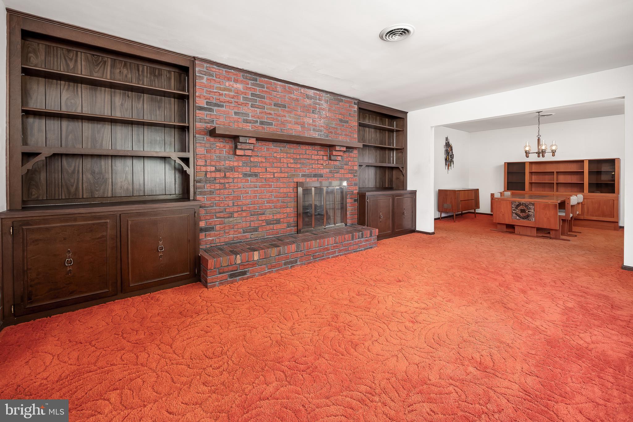 1868 Dartford Road Bethlehem, PA 18015 - Photo 8 of 35 Gallery Image 8