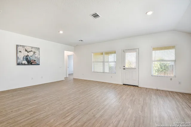 $275,000 | 12047 Pewee Court, San Antonio, TX 78221