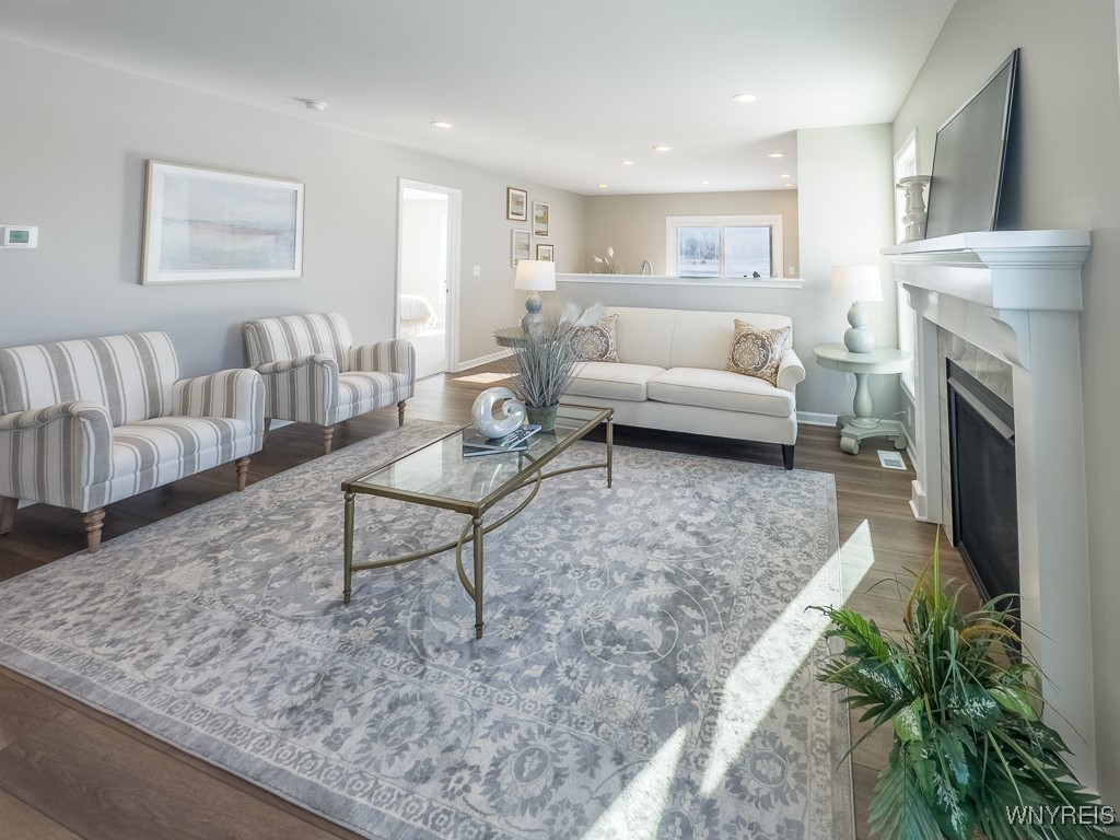 130 Cloverleaf Drive, Unit 2 Cheektowaga, NY 14043 - Photo 4 of 8