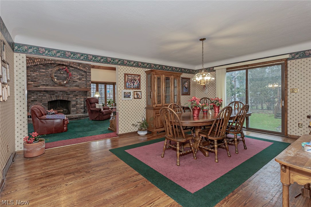 1401 Sunview Road Lyndhurst, OH 44124 - Photo 9 of 34