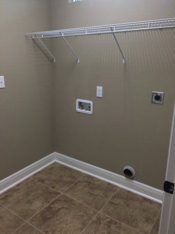 4640 Spinnaker Way Orange Beach, AL 36561 - Photo 8 of 25 laundry