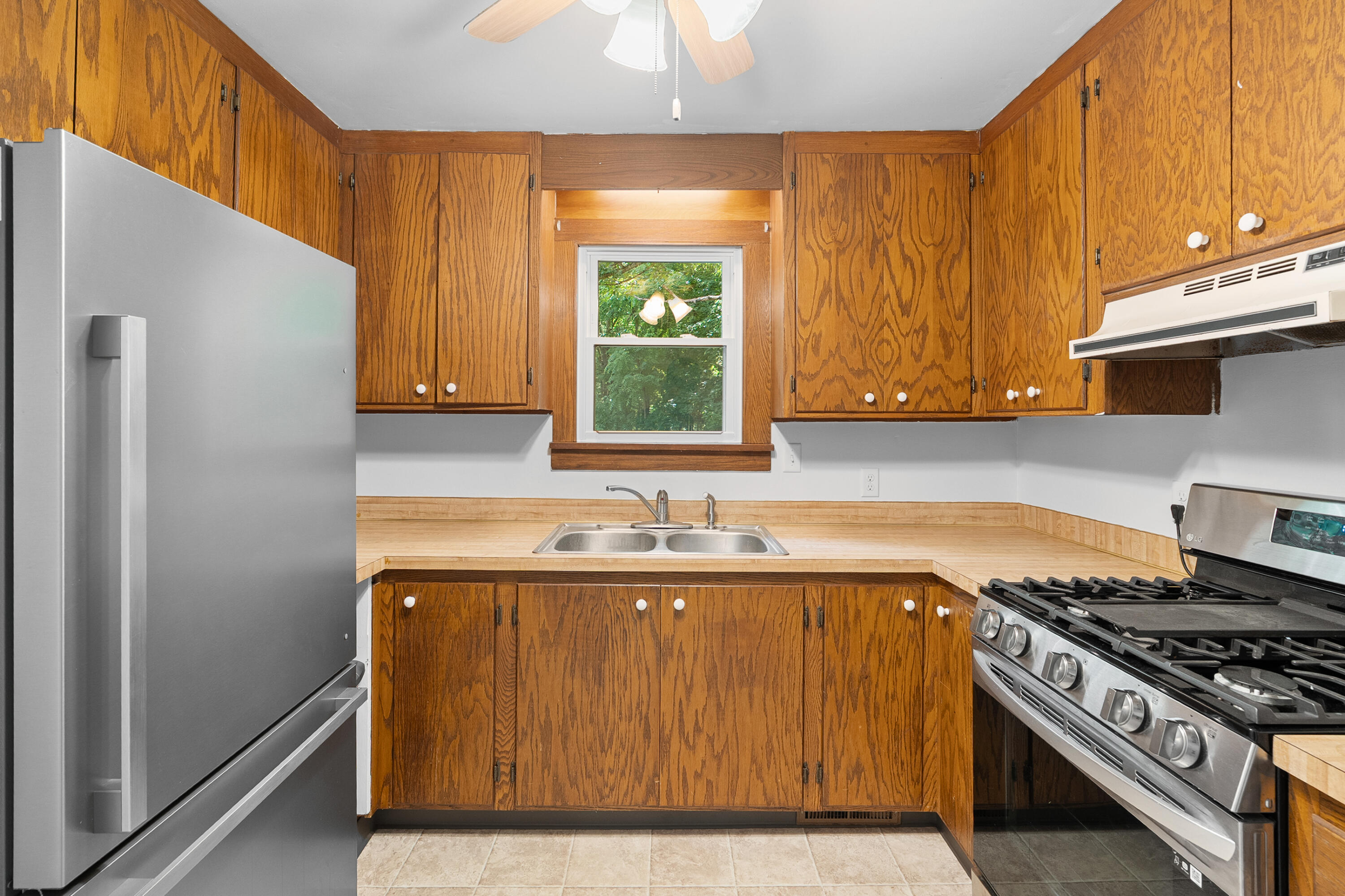 7615 North Sprinkle Road Kalamazoo, MI 49004 - Photo 7 of 37 EWR - Sprinkle Rd N 7615 Kalamazoo 49004