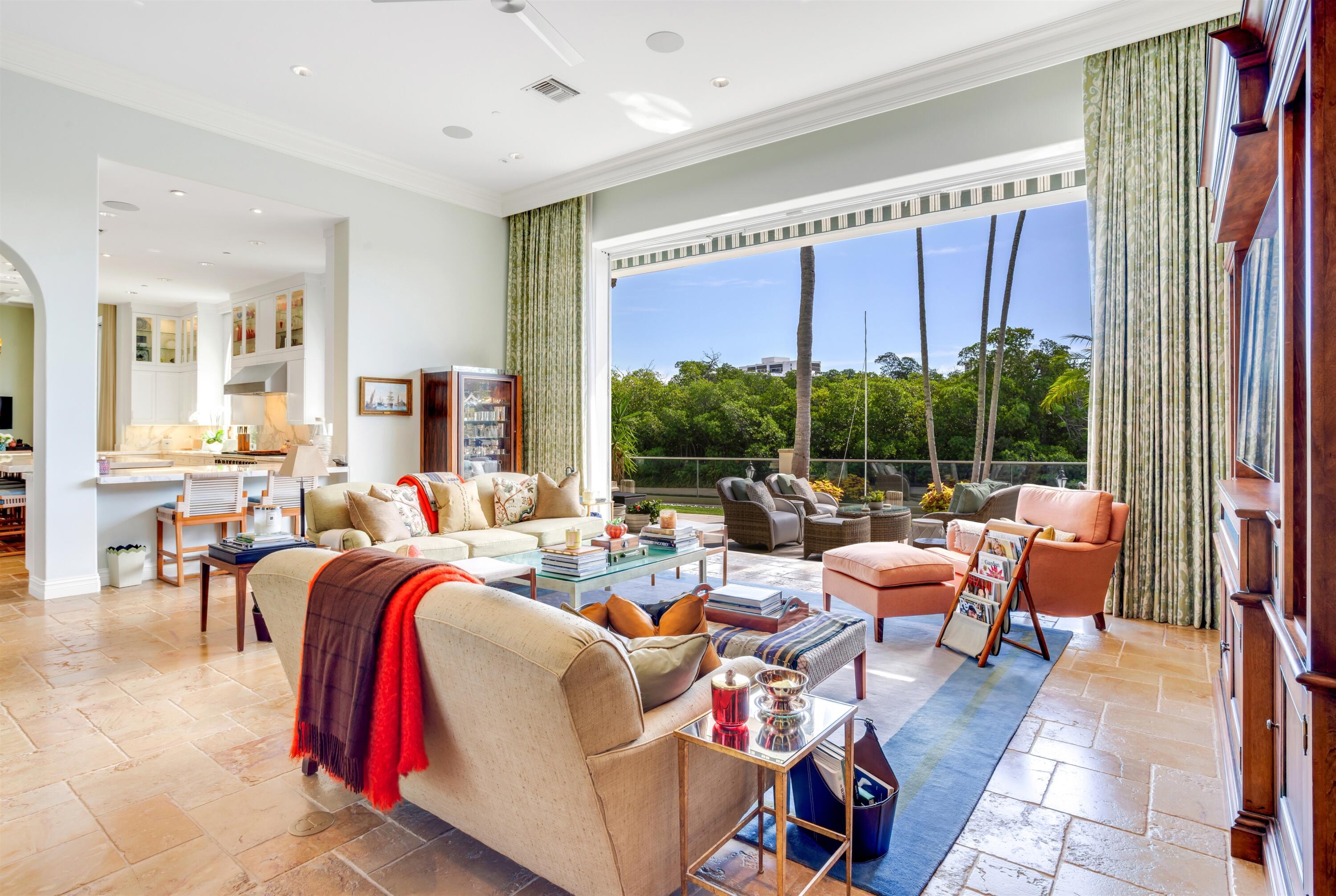 799 Northeast 45th Road Boca Raton, FL 33431 - Photo 20 of 90 M16 - Family Room to View