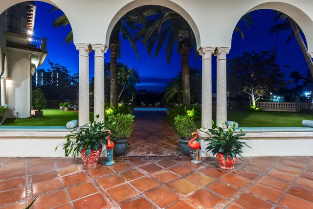 $29,500,000 | 799 Northeast 45th Road, Boca Raton, FL 33431