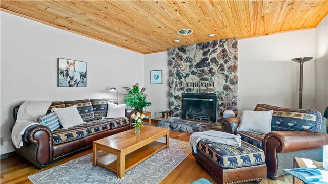 $435,000 | 2860 Rose Lane, Clearlake, CA 95422