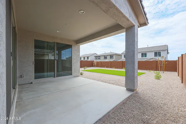 $3,200 | 2031 West Bramble Berry Lane, Phoenix, AZ 85085